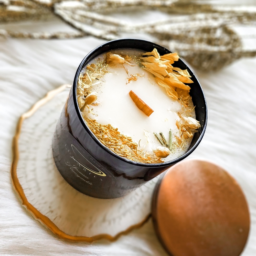 Jasmine Honeysuckle Soy Candles with Wood Wick and Botanicals